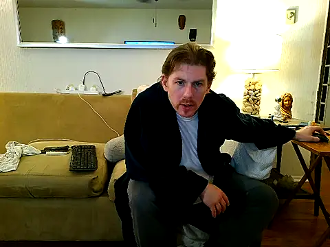 9VOLTT webcam