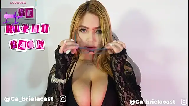 ga_briela1 webcam