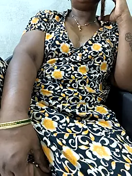 MaaliiiPonuTamil webcam