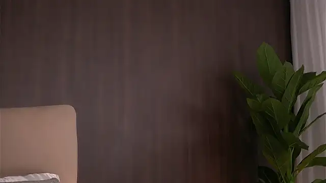 ChloeDevine webcam