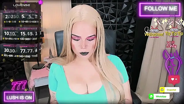 xHugeHarleySelfsuckerx webcam