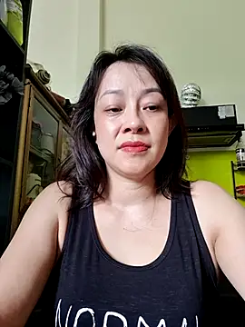 Baby-sweettits69 webcam