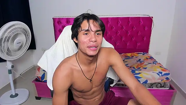 skinny_sam webcam