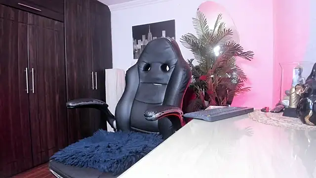 Amaia_Bushida webcam