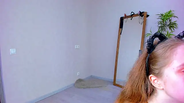 Camilla_Kelly webcam