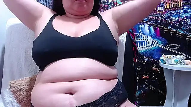 tila_nastyy webcam