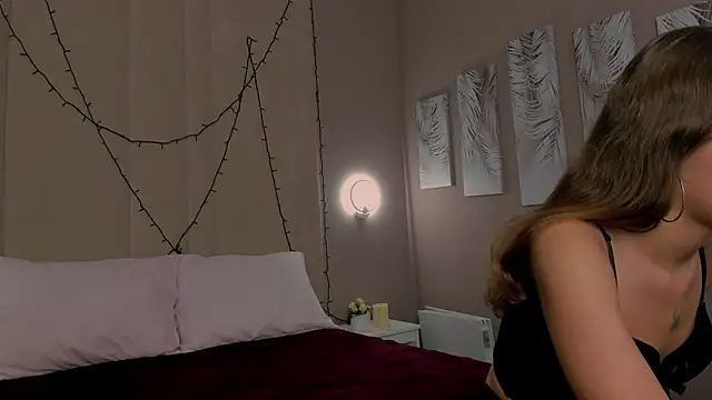 Lola_lovesss webcam