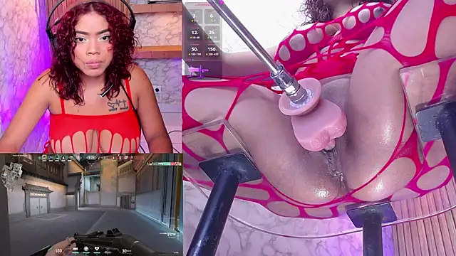 NinaCapelli webcam