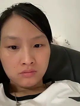 Zbnmji Live Webcam on Stripchat