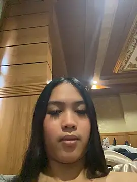 sexyasiancock_yllana webcam