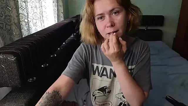 Riley_Roo webcam