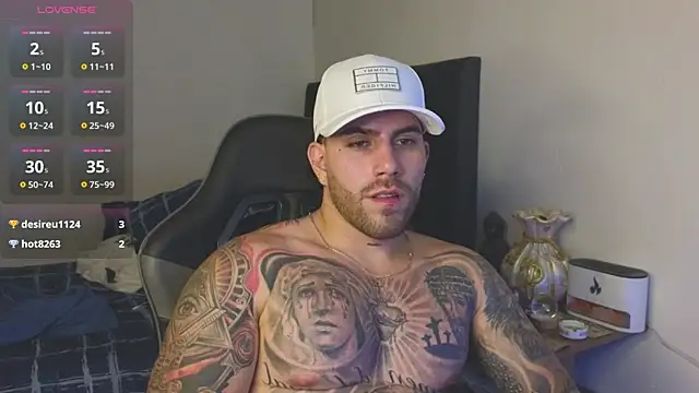 Ades_Lowe webcam
