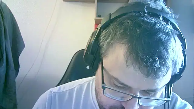 SirAbuser webcam