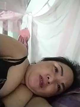 Naaya8109 webcam