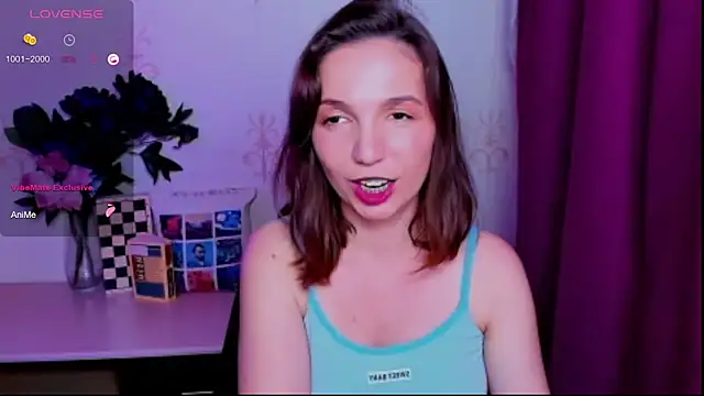 KindHazelHere_ webcam