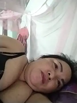 Naaya8109 webcam