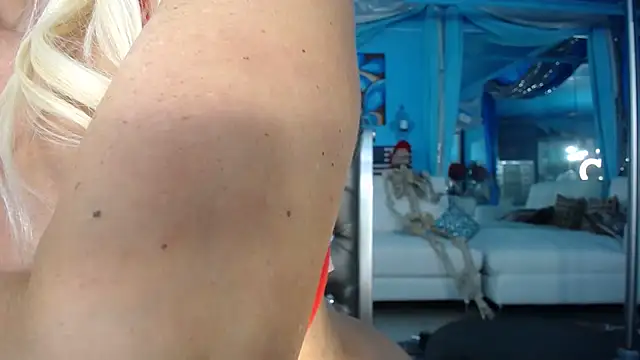 ADRIANNA_FOX webcam