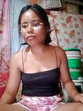 shy_asianluna22 webcam