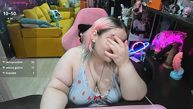 Softie_Sofy webcam
