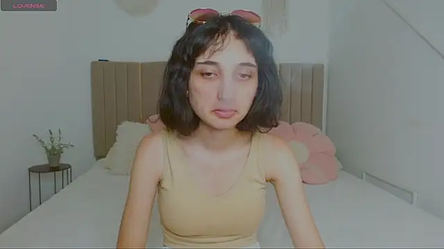 Little_zoi webcam