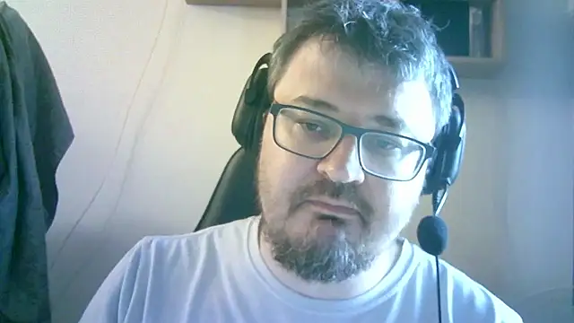 SirAbuser webcam