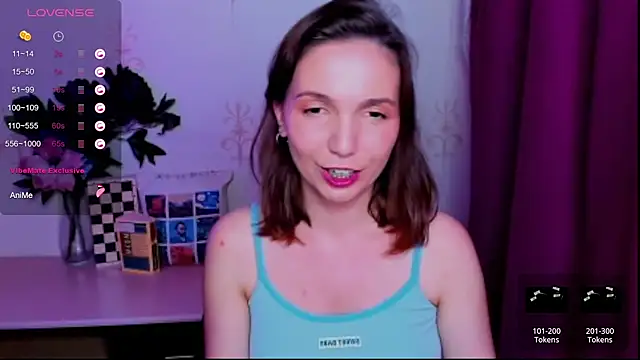 KindHazelHere_ webcam