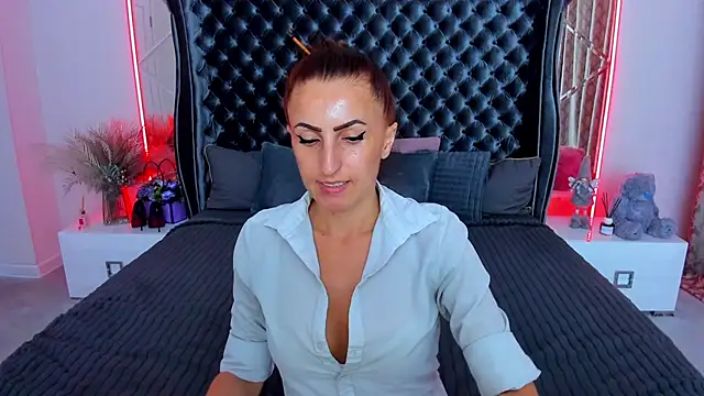 Rebecca_Diamond webcam