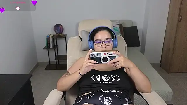 blue__moon_ webcam