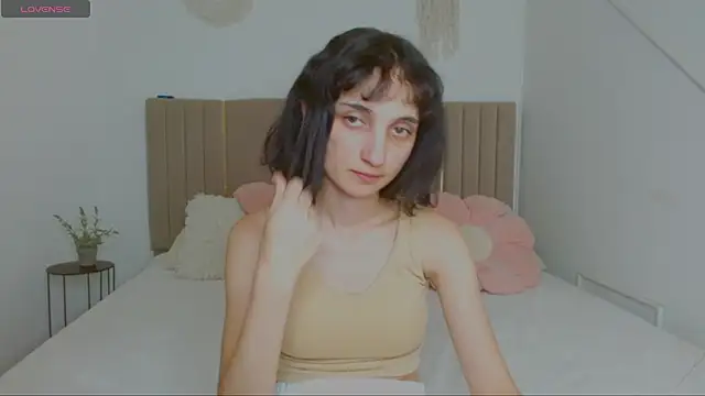 Little_zoi webcam
