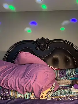 RenaThickAss webcam