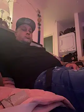 Auhenri25 webcam