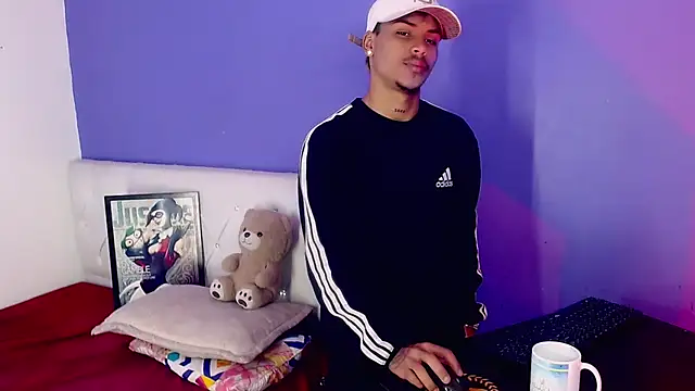 Angel_foxc13 webcam