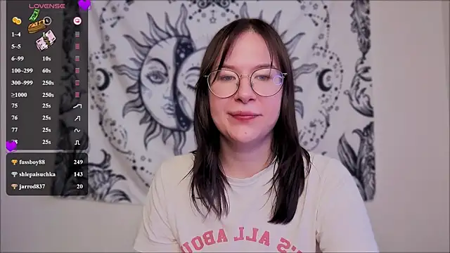 MyNameIsLilith webcam
