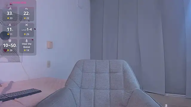 Aminaa_Kaarim webcam