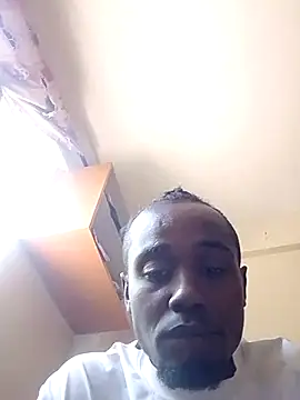 Yujiro254 webcam