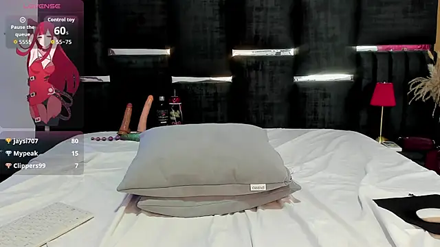 Eladyrous28 webcam
