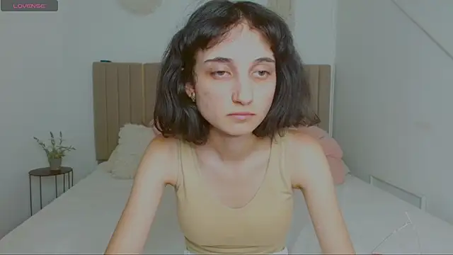 Little_zoi webcam