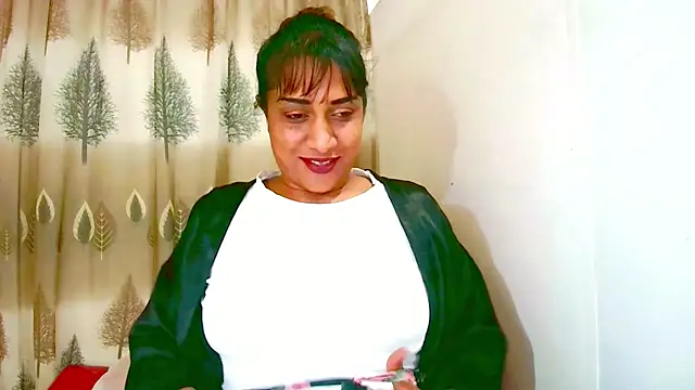 Indian_Erotic69 webcam