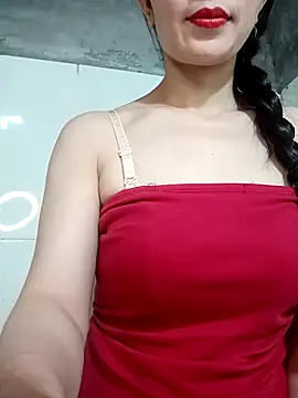 Vyvvyy69 webcam
