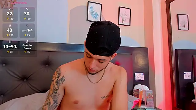 Boy_Mathew webcam