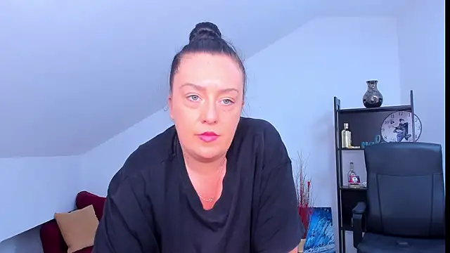 BrendaSkye webcam