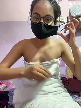 Sandhya_77 webcam