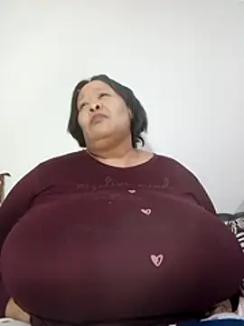 nancy111 webcam