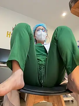 secretly_masturbating webcam