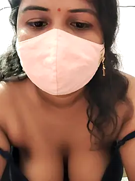 Trisha_Chhaya webcam
