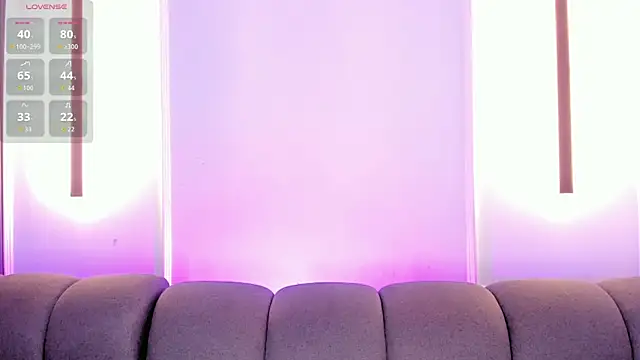 karol_white_ webcam