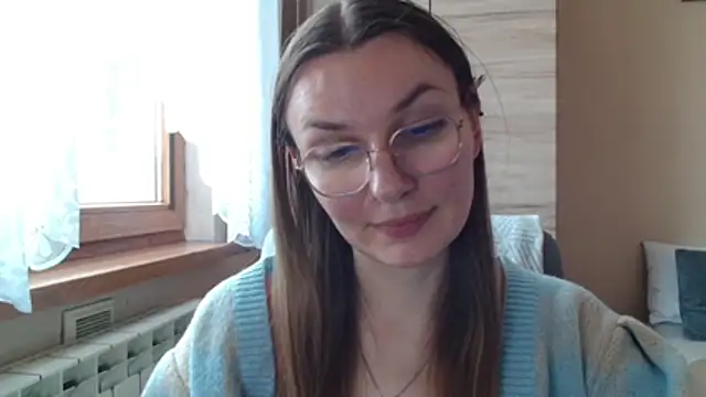LooveELLYx webcam