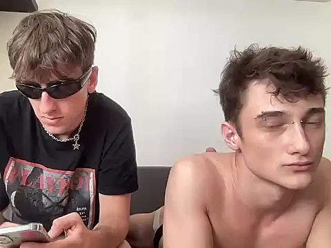 aaronlennox webcam