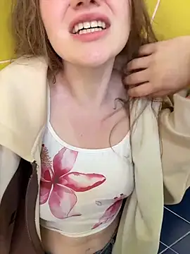 RussianWoman webcam