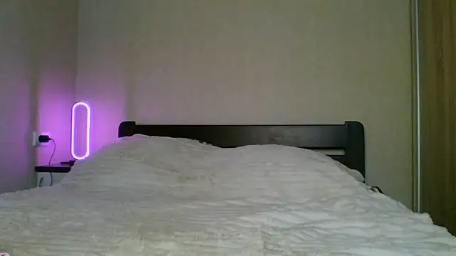 elliza_snow webcam